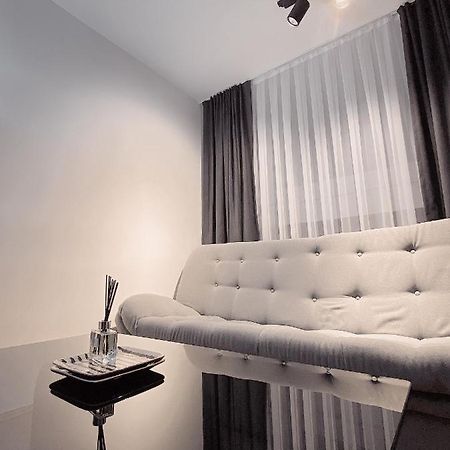 פרישטינה Diamond Apartment Prishtina 2 מראה חיצוני תמונה