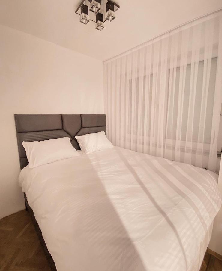 פרישטינה Diamond Apartment Prishtina 2 מראה חיצוני תמונה